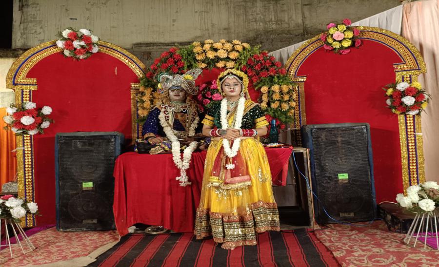 Krishna's-birth-anniversary-celebrated-with-pomp